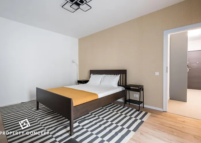 Apartment Plaza 106