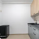 Apartament Plaza 106 *