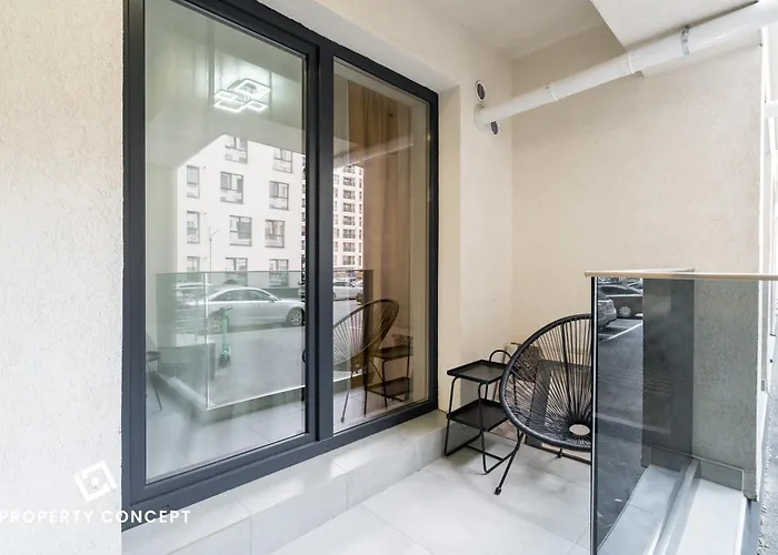 Plaza 106 アパート *